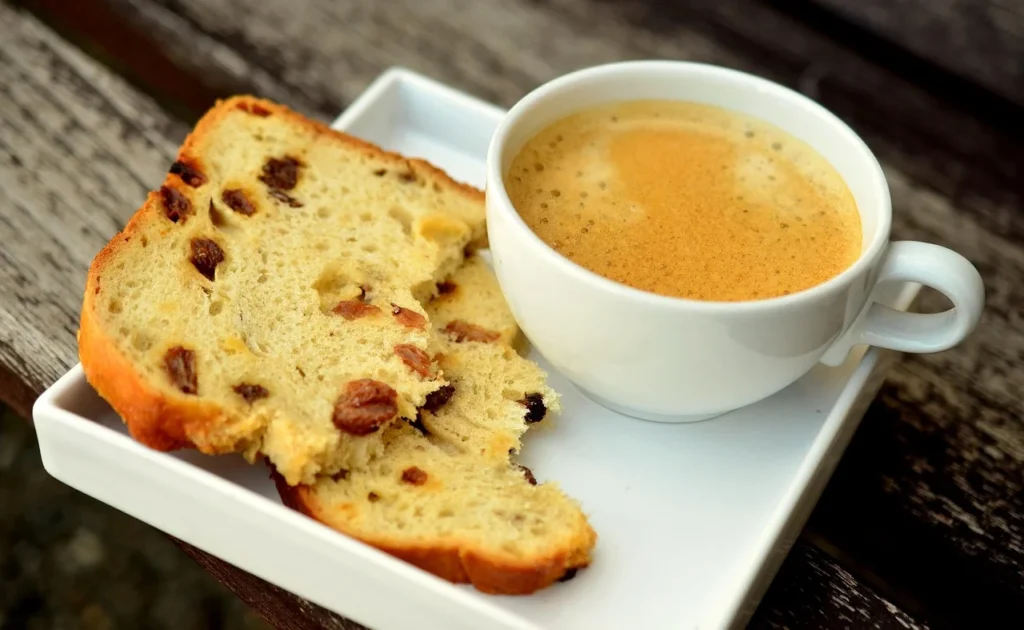 Ciasto bananowe – miękkie, wilgotne i idealne do kawy